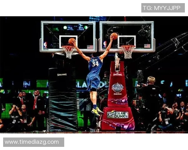 篮球明星的精彩瞬间与PPT展示技巧完美结合的创意分享